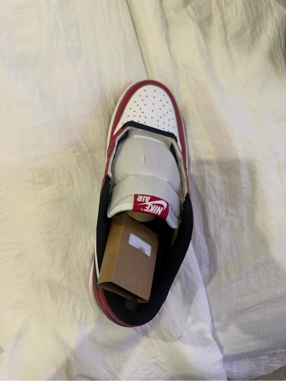 Nike Men’s Low Top Sneaker - White/Red/Black